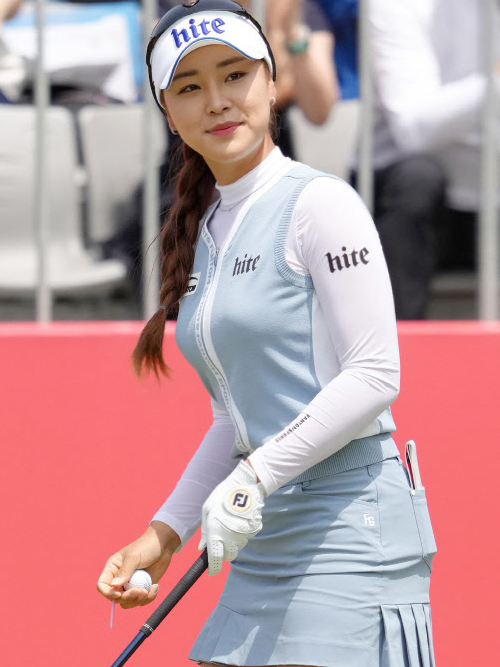 크리스 F&C 제44회 KLPGA 챔피언십 - 윤이나 프로
